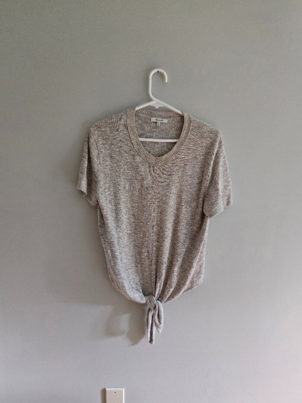 Madwell Tan Knot Tie Front Knit Top Size M